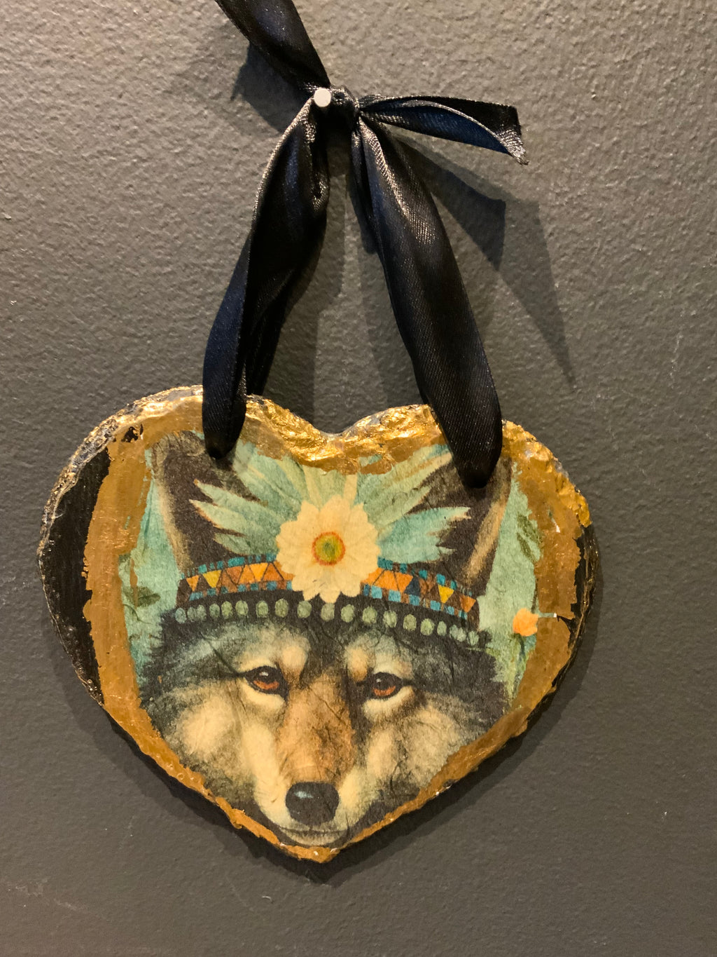Wolf Wall Plaque