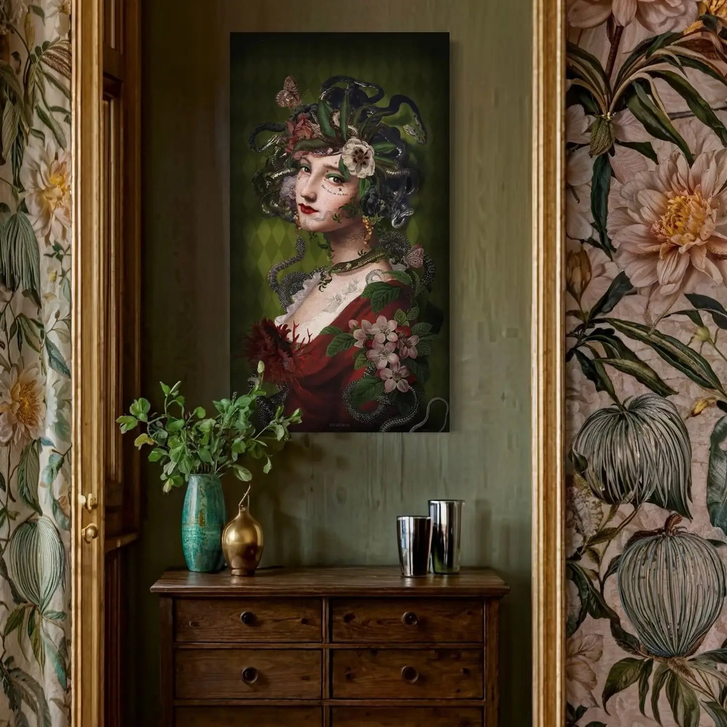 Voglio Bene Wall Hanging Medusa